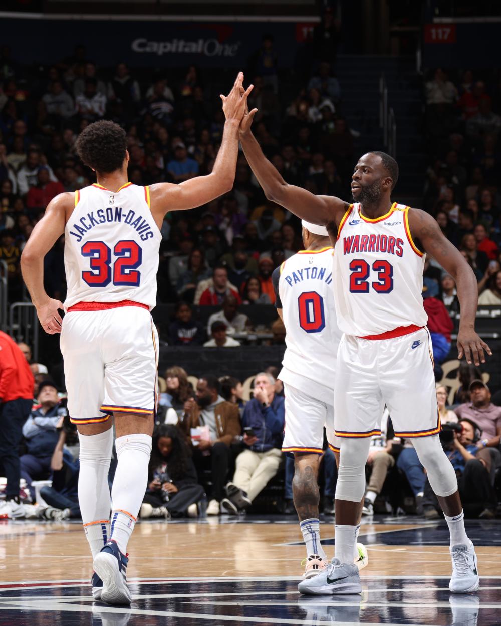 们给予更多 们给予更多